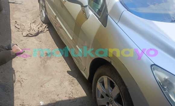 Buy Used Peugeot 308 Silver Car in Kinshasa in Kinshasa Buy Used Peugeot 308 Silver Car in Kinshasa in Kinshasa