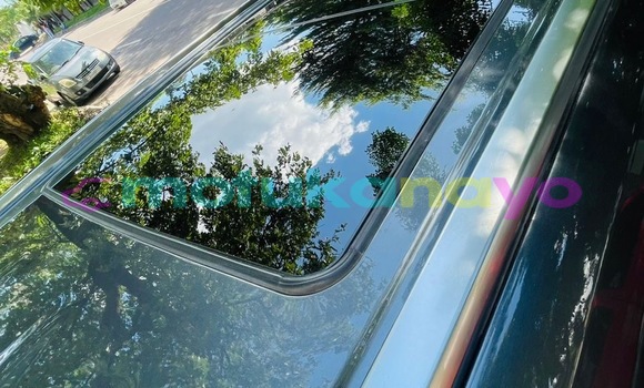 Buy Used Toyota Highlander Silver Car in Kinshasa in Kinshasa Buy Used Toyota Highlander Silver Car in Kinshasa in Kinshasa