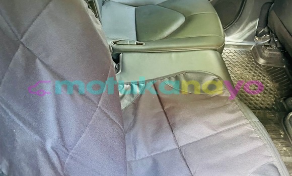 Buy Used Toyota Highlander Silver Car in Kinshasa in Kinshasa Buy Used Toyota Highlander Silver Car in Kinshasa in Kinshasa