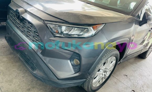 Acheter Occasion Voiture Toyota RAV4 Gris à Kinshasa, Kinshasa Acheter Occasion Voiture Toyota RAV4 Gris à Kinshasa, Kinshasa