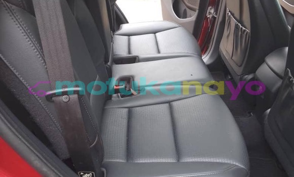 Acheter Occasion Voiture Hyundai Santa Fe Rouge à Kinshasa, Kinshasa Acheter Occasion Voiture Hyundai Santa Fe Rouge à Kinshasa, Kinshasa