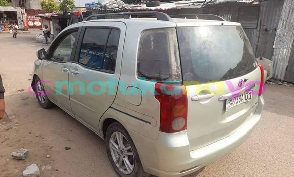 Buy Used Toyota Raum Other Car in Banalia in Haut-Congo Buy Used Toyota Raum Other Car in Banalia in Haut-Congo