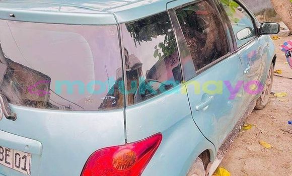 Buy Used Toyota IST Blue Car in Basankusu in Equateur Buy Used Toyota IST Blue Car in Basankusu in Equateur