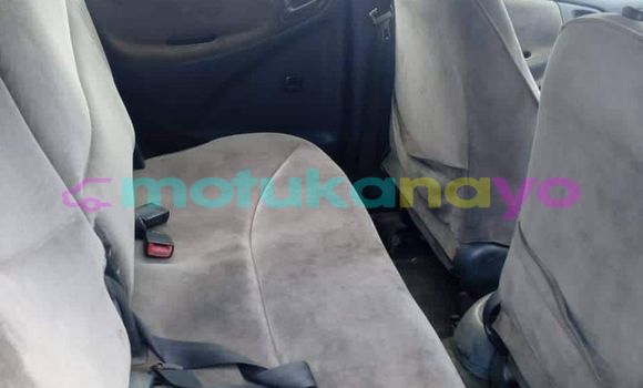 Buy Used Toyota Vitz Other Car in Bandundu in Bandundu Buy Used Toyota Vitz Other Car in Bandundu in Bandundu