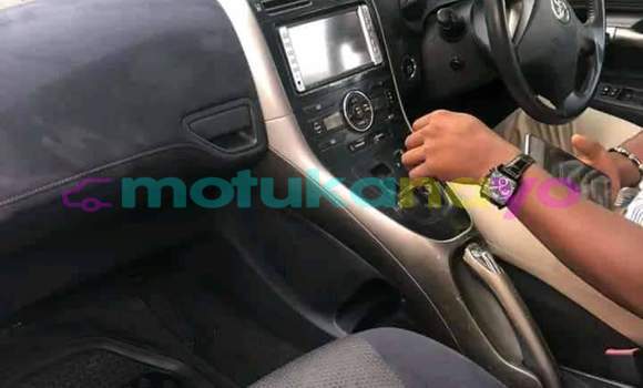 Buy Used Toyota Blade Red Car in Banalia in Haut-Congo Buy Used Toyota Blade Red Car in Banalia in Haut-Congo