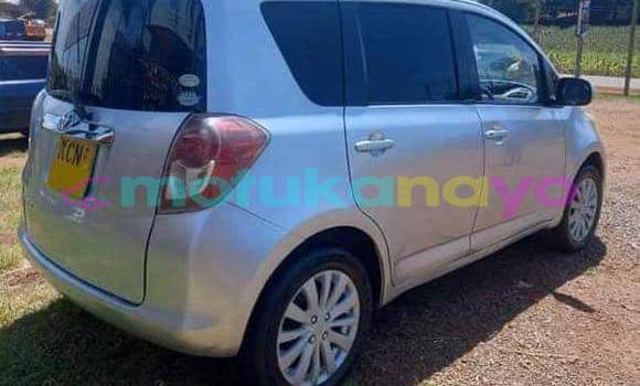 Buy Used Toyota Ractis Other Car in Kinshasa in Kinshasa Buy Used Toyota Ractis Other Car in Kinshasa in Kinshasa