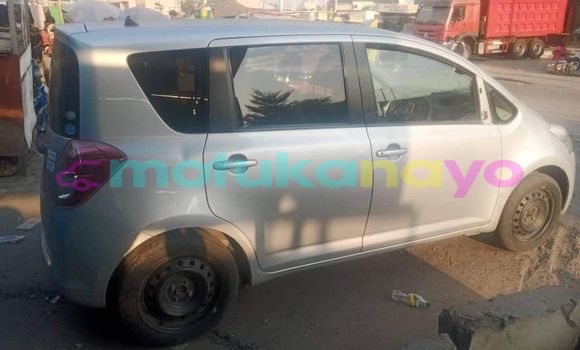 Buy Used Toyota Ractis Other Car in Kinshasa in Kinshasa Buy Used Toyota Ractis Other Car in Kinshasa in Kinshasa