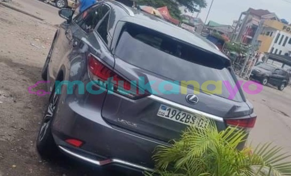 Acheter Occasion Voiture Lexus LX 450 Gris à Kinshasa, Kinshasa Acheter Occasion Voiture Lexus LX 450 Gris à Kinshasa, Kinshasa