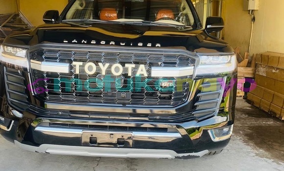 Buy Used Toyota Land Cruiser Black Car in Kinshasa in Kinshasa Buy Used Toyota Land Cruiser Black Car in Kinshasa in Kinshasa