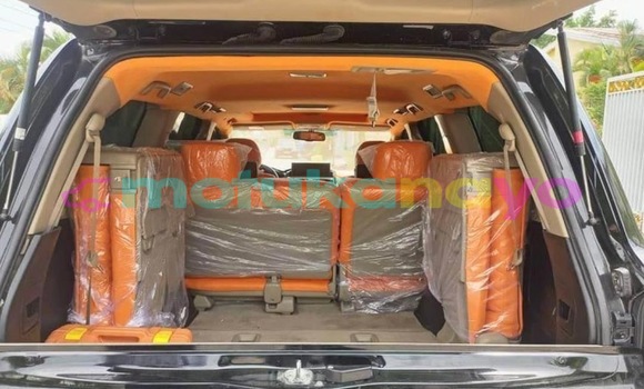 Buy Used Toyota Land Cruiser Black Car in Kinshasa in Kinshasa Buy Used Toyota Land Cruiser Black Car in Kinshasa in Kinshasa