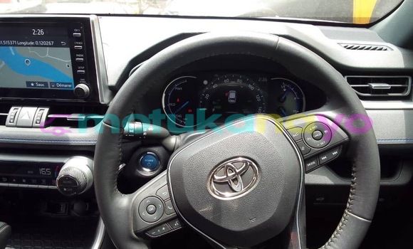 Acheter Neuf Voiture Toyota RAV4 Gris à Kinshasa, Kinshasa Acheter Neuf Voiture Toyota RAV4 Gris à Kinshasa, Kinshasa