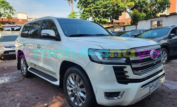Acheter Neuf Voiture Toyota Land Cruiser Blanc à Kinshasa, Kinshasa Acheter Neuf Voiture Toyota Land Cruiser Blanc à Kinshasa, Kinshasa