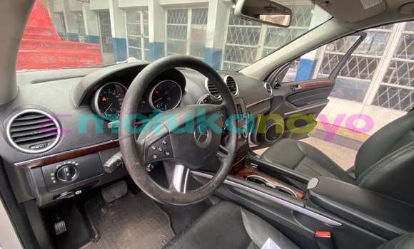 Acheter Occasion Voiture Mercedes-Benz CLA-klasse Gris à Kinshasa, Kinshasa Acheter Occasion Voiture Mercedes-Benz CLA-klasse Gris à Kinshasa, Kinshasa