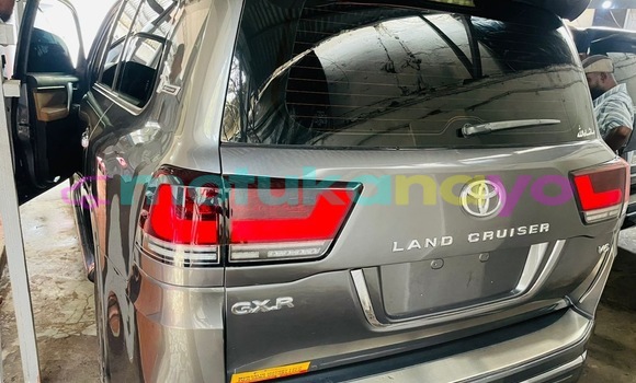 Acheter Occasion Voiture Toyota Land Cruiser Gris à Kinshasa, Kinshasa Acheter Occasion Voiture Toyota Land Cruiser Gris à Kinshasa, Kinshasa