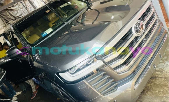 Acheter Occasion Voiture Toyota Land Cruiser Gris à Kinshasa, Kinshasa Acheter Occasion Voiture Toyota Land Cruiser Gris à Kinshasa, Kinshasa