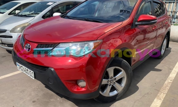 Acheter Neuf Voiture Toyota RAV4 Rouge à Kinshasa, Kinshasa Acheter Neuf Voiture Toyota RAV4 Rouge à Kinshasa, Kinshasa