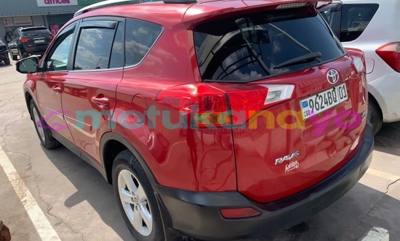 Acheter Neuf Voiture Toyota RAV4 Rouge à Kinshasa, Kinshasa Acheter Neuf Voiture Toyota RAV4 Rouge à Kinshasa, Kinshasa