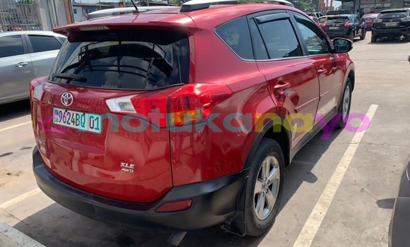 Acheter Neuf Voiture Toyota RAV4 Rouge à Kinshasa, Kinshasa Acheter Neuf Voiture Toyota RAV4 Rouge à Kinshasa, Kinshasa