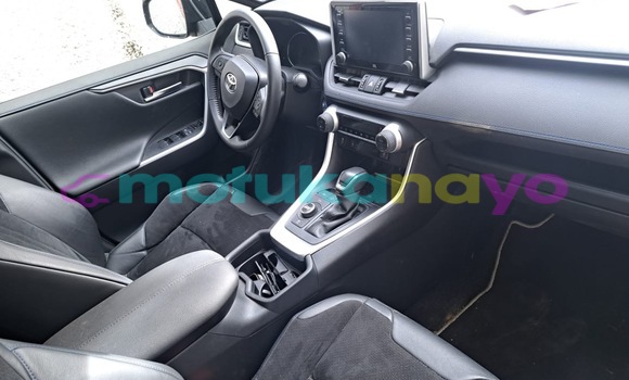 Acheter Neuf Voiture Toyota RAV4 Noir à Kinshasa, Kinshasa Acheter Neuf Voiture Toyota RAV4 Noir à Kinshasa, Kinshasa