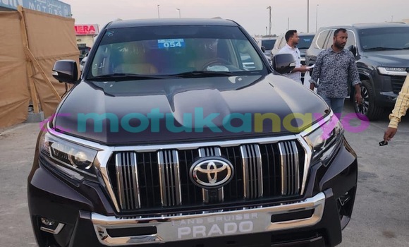 Acheter Neuf Voiture Toyota Prado Noir à Kinshasa, Kinshasa Acheter Neuf Voiture Toyota Prado Noir à Kinshasa, Kinshasa