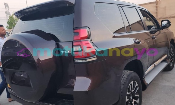 Acheter Neuf Voiture Toyota Prado Noir à Kinshasa, Kinshasa Acheter Neuf Voiture Toyota Prado Noir à Kinshasa, Kinshasa