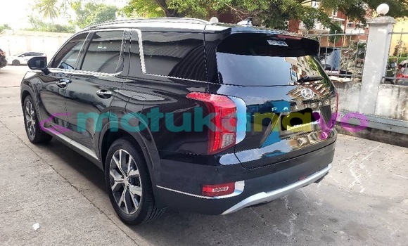 Acheter Occasion Voiture Hyundai Grace Noir à Kinshasa, Kinshasa Acheter Occasion Voiture Hyundai Grace Noir à Kinshasa, Kinshasa