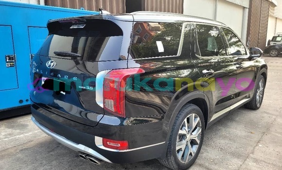 Acheter Occasion Voiture Hyundai Grace Noir à Kinshasa, Kinshasa Acheter Occasion Voiture Hyundai Grace Noir à Kinshasa, Kinshasa