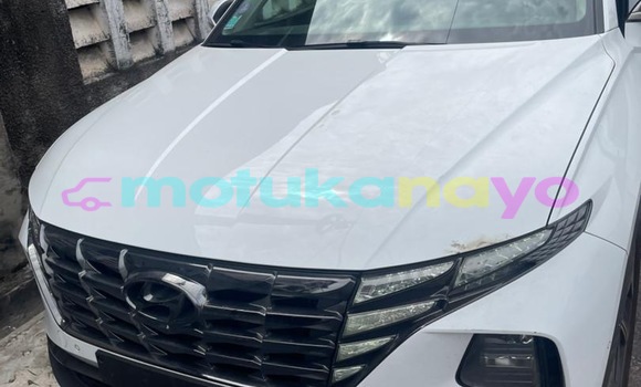 Acheter Occasion Voiture Hyundai Tucson Blanc à Kinshasa, Kinshasa Acheter Occasion Voiture Hyundai Tucson Blanc à Kinshasa, Kinshasa