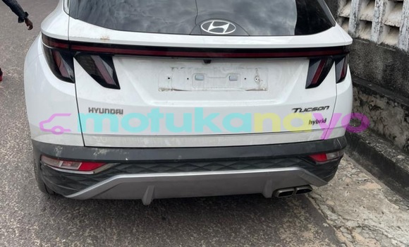 Acheter Occasion Voiture Hyundai Tucson Blanc à Kinshasa, Kinshasa Acheter Occasion Voiture Hyundai Tucson Blanc à Kinshasa, Kinshasa