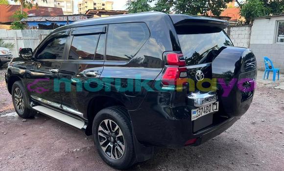 Acheter Occasion Voiture Toyota Land Cruiser Prado Noir à Kinshasa, Kinshasa Acheter Occasion Voiture Toyota Land Cruiser Prado Noir à Kinshasa, Kinshasa