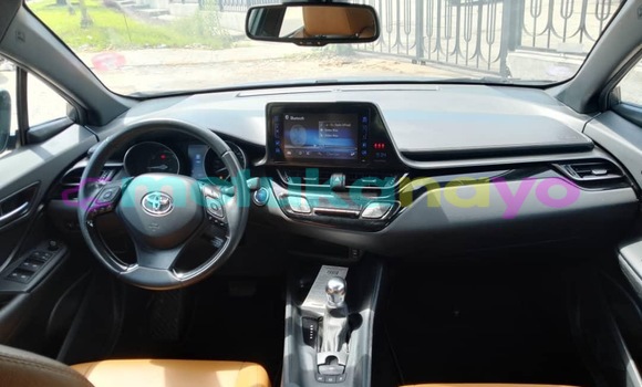 Acheter Occasion Voiture Toyota C-HR Gris à Kinshasa, Kinshasa Acheter Occasion Voiture Toyota C-HR Gris à Kinshasa, Kinshasa