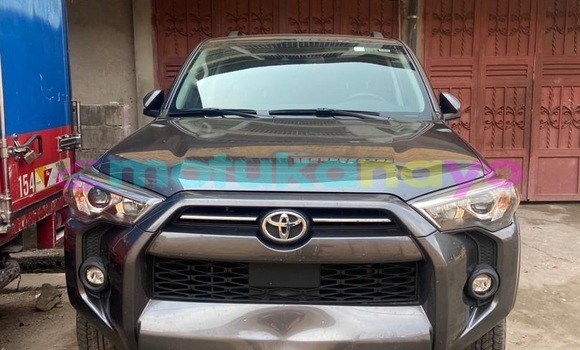 Acheter Occasion Voiture Toyota 4Runner Gris à Kinshasa, Kinshasa Acheter Occasion Voiture Toyota 4Runner Gris à Kinshasa, Kinshasa