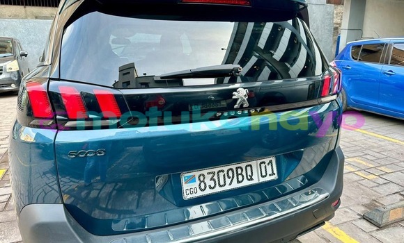Buy Used Peugeot 5008 Beige Car in Kinshasa in Kinshasa Buy Used Peugeot 5008 Beige Car in Kinshasa in Kinshasa