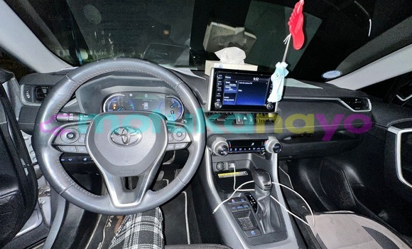 Acheter Neuf Voiture Toyota RAV4 Gris à Kinshasa, Kinshasa Acheter Neuf Voiture Toyota RAV4 Gris à Kinshasa, Kinshasa