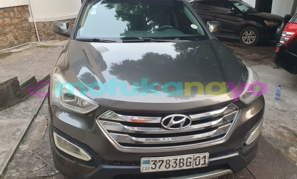 Acheter Occasion Voiture Hyundai Santa Fe Gris à Kinshasa, Kinshasa Acheter Occasion Voiture Hyundai Santa Fe Gris à Kinshasa, Kinshasa