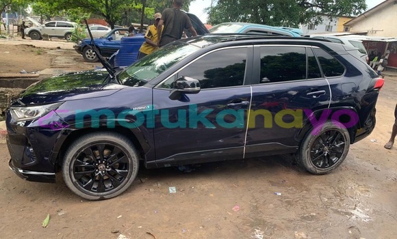 Acheter Neuf Voiture Toyota RAV4 Bleu à Kinshasa, Kinshasa Acheter Neuf Voiture Toyota RAV4 Bleu à Kinshasa, Kinshasa