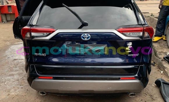 Acheter Neuf Voiture Toyota RAV4 Bleu à Kinshasa, Kinshasa Acheter Neuf Voiture Toyota RAV4 Bleu à Kinshasa, Kinshasa