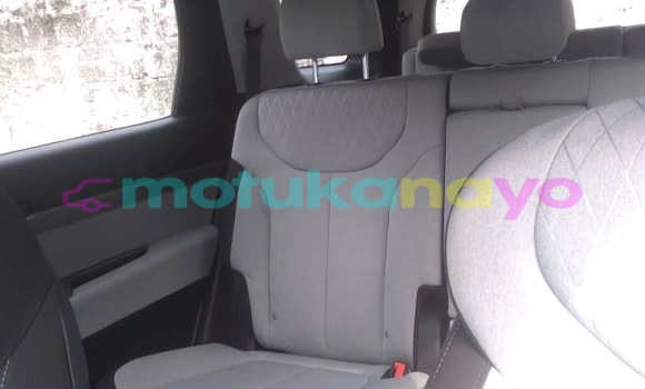 Acheter Neuf Voiture Hyundai XG Noir à Kinshasa, Kinshasa Acheter Neuf Voiture Hyundai XG Noir à Kinshasa, Kinshasa