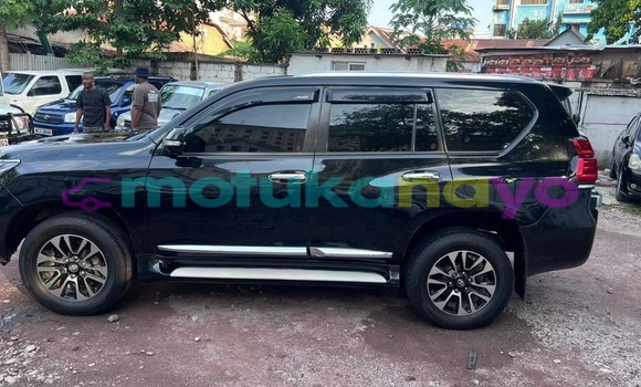 Acheter Occasion Voiture Toyota Prado Noir à Kinshasa, Kinshasa Acheter Occasion Voiture Toyota Prado Noir à Kinshasa, Kinshasa