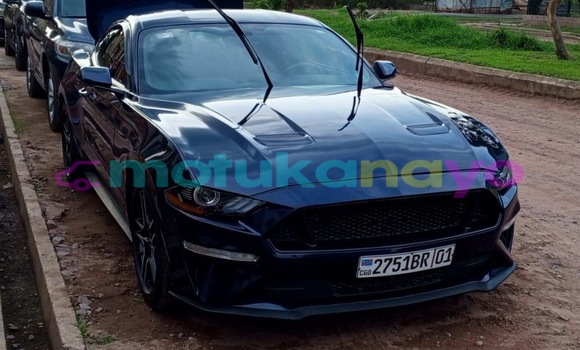 Acheter Occasion Voiture Ford Mustang Bleu à Kinshasa, Kinshasa Acheter Occasion Voiture Ford Mustang Bleu à Kinshasa, Kinshasa