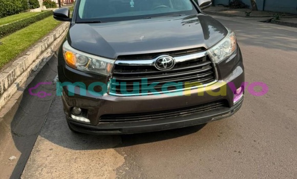 Acheter Occasion Voiture Toyota Highlander Gris à Kinshasa, Kinshasa Acheter Occasion Voiture Toyota Highlander Gris à Kinshasa, Kinshasa