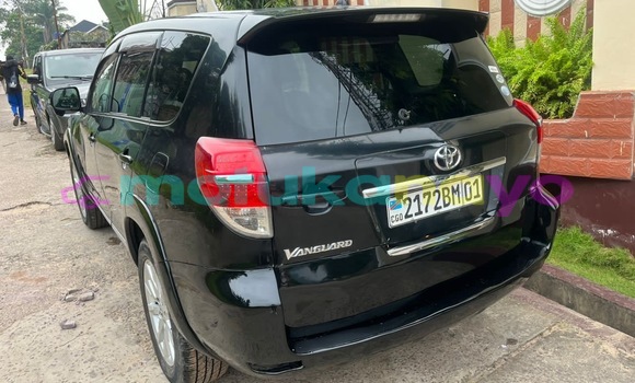 Acheter Neuf Voiture Toyota Vanguard Noir à Kinshasa, Kinshasa Acheter Neuf Voiture Toyota Vanguard Noir à Kinshasa, Kinshasa