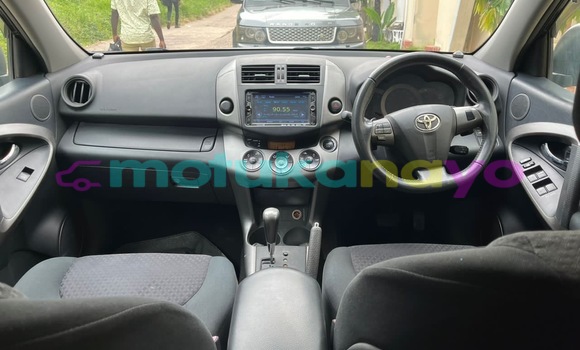 Acheter Neuf Voiture Toyota Vanguard Noir à Kinshasa, Kinshasa Acheter Neuf Voiture Toyota Vanguard Noir à Kinshasa, Kinshasa