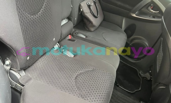 Acheter Neuf Voiture Toyota Vanguard Noir à Kinshasa, Kinshasa Acheter Neuf Voiture Toyota Vanguard Noir à Kinshasa, Kinshasa