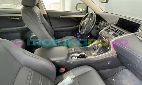 Acheter Occasion Voiture Lexus RX 300 Gris à Kinshasa, Kinshasa Acheter Occasion Voiture Lexus RX 300 Gris à Kinshasa, Kinshasa