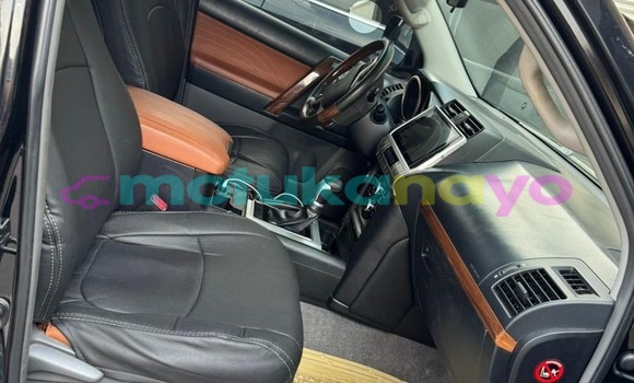 Acheter Neuf Voiture Toyota Prado Noir à Kinshasa, Kinshasa Acheter Neuf Voiture Toyota Prado Noir à Kinshasa, Kinshasa