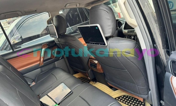 Acheter Neuf Voiture Toyota Prado Noir à Kinshasa, Kinshasa Acheter Neuf Voiture Toyota Prado Noir à Kinshasa, Kinshasa