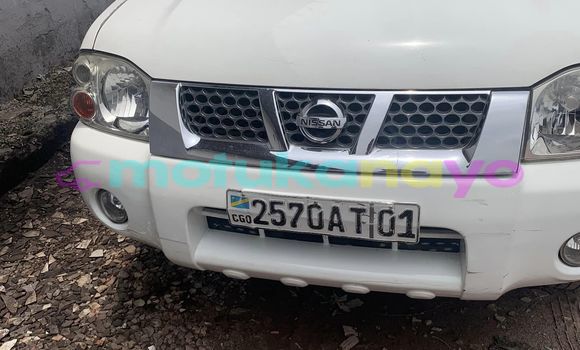 Buy Used Nissan Hardbody White Car in Kinshasa in Kinshasa