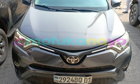 Acheter Occasion Voiture Toyota RAV4 Gris à Kinshasa, Kinshasa Acheter Occasion Voiture Toyota RAV4 Gris à Kinshasa, Kinshasa