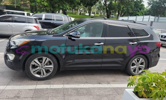 Acheter Occasion Voiture Hyundai Santa Fe Gris à Kinshasa, Kinshasa Acheter Occasion Voiture Hyundai Santa Fe Gris à Kinshasa, Kinshasa